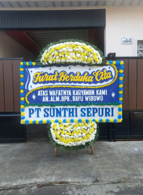Papan Bunga Duka di Cipanengah