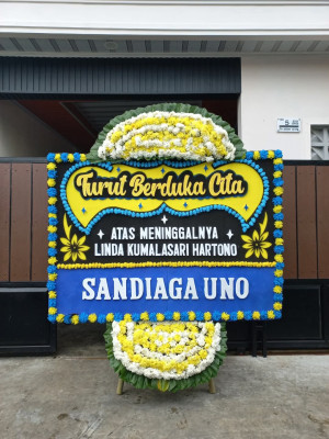 Papan Bunga Duka di Cipanengah